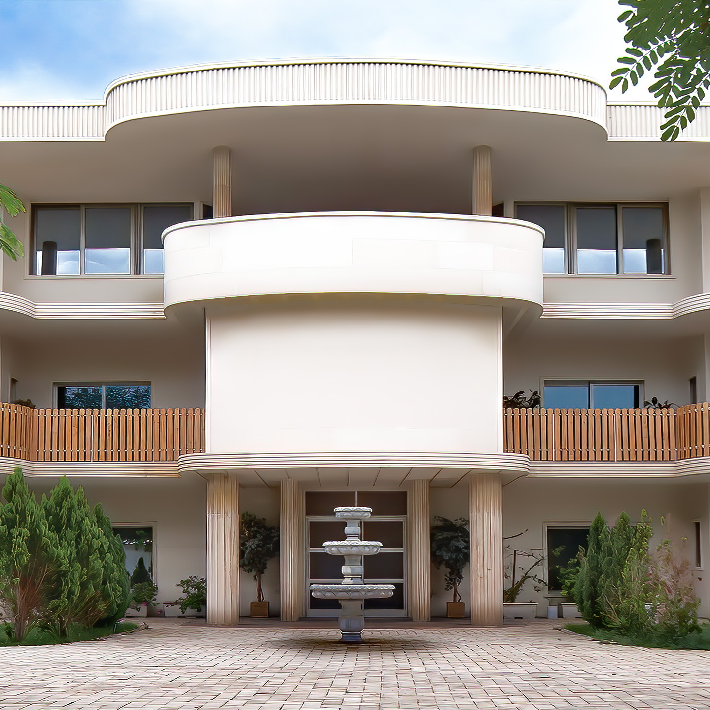 Villa courtyard exterior